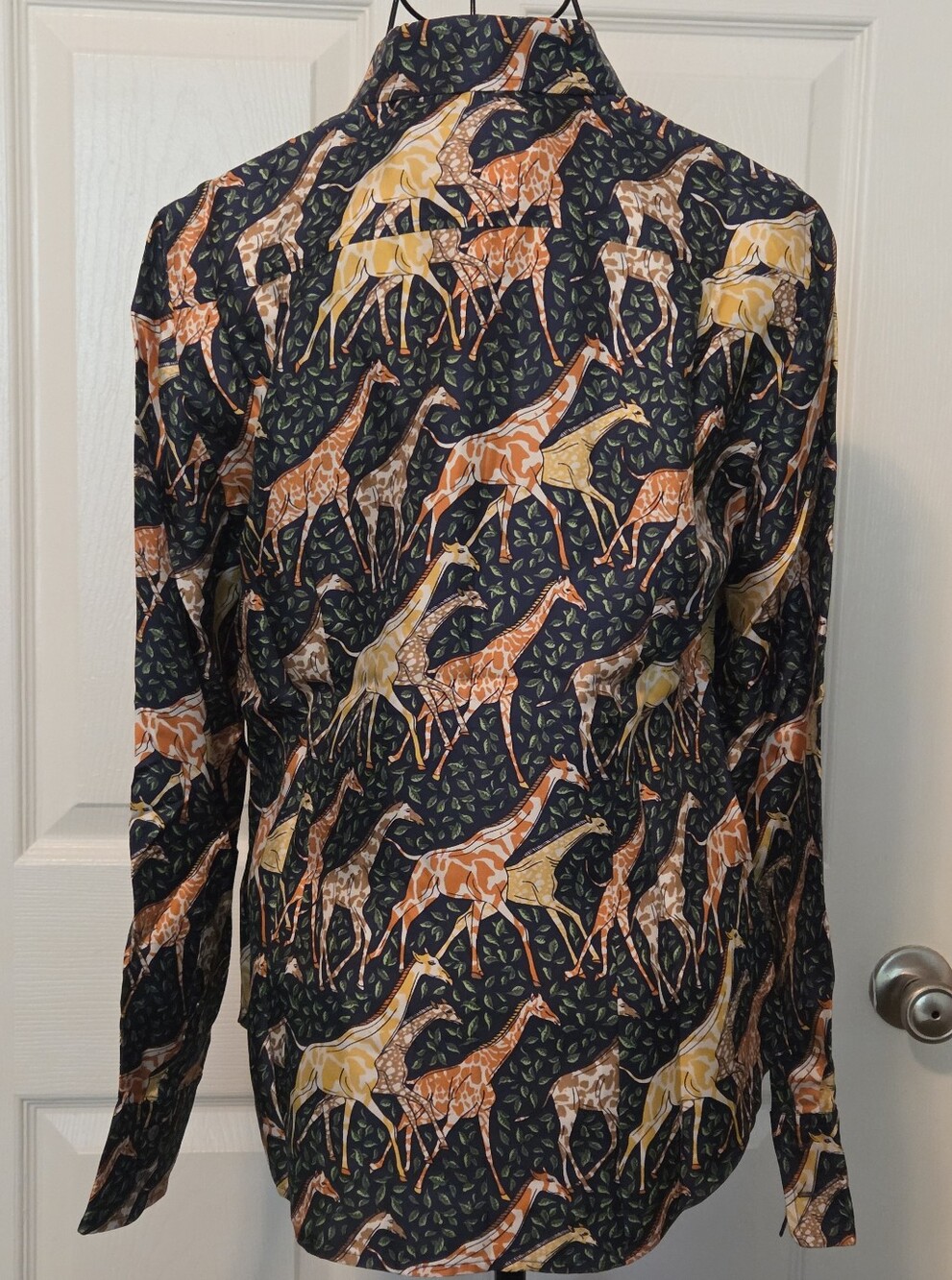 NWT J.CREW SIZE 6 COLLECTION SILK GIRAFFE-PRINT 🦒BUTTON-DOWN SHIRT - Picture 2 of 7